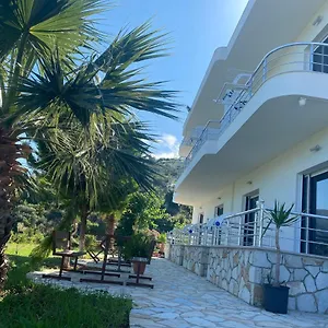 Mesun Hotel Himara